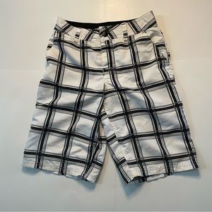 Tony Hawk Board Shorts Swim Trunks White Black Plaid Skater Boy Youth Size 10